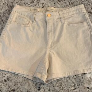 Universal Thread Cream High-Rise Denim Shorts